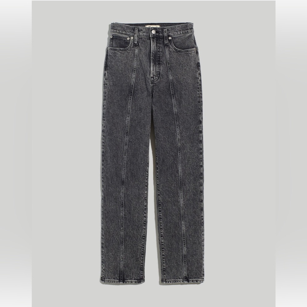 The Petite Perfect Vintage Straight Jean in Meaford Wash: Seamed Edition
